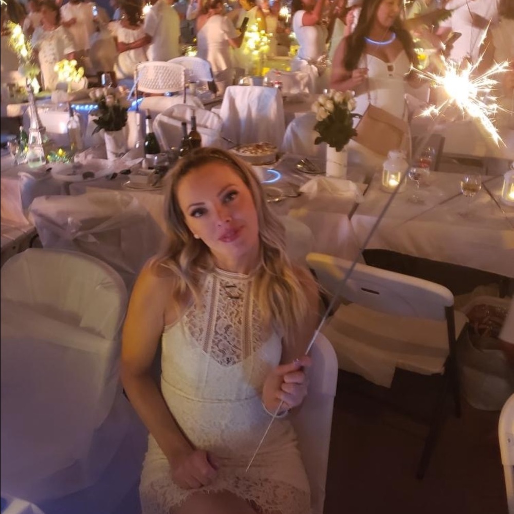 Meet your Posher, Krystle